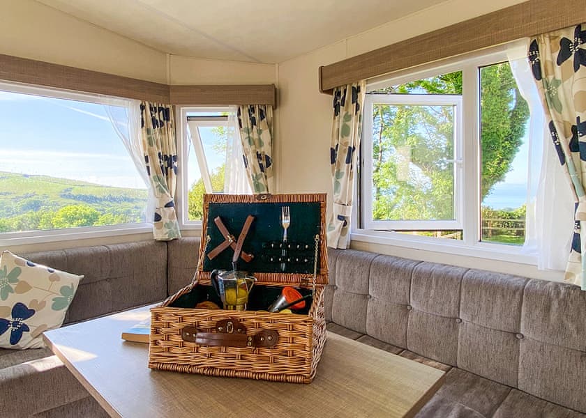 Sea View 2 Bed Hot Tub Holiday Caravan – Blackmoor - Lynmouth Holiday Retreat, Lynton