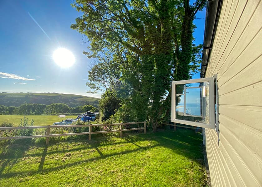 Sea View 2 Bed Hot Tub Holiday Caravan – Lynton - Lynmouth Holiday Retreat, Lynton