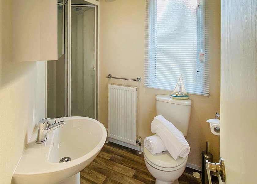 Sea View 2 Bed Hot Tub Holiday Caravan – Lynton - Lynmouth Holiday Retreat, Lynton