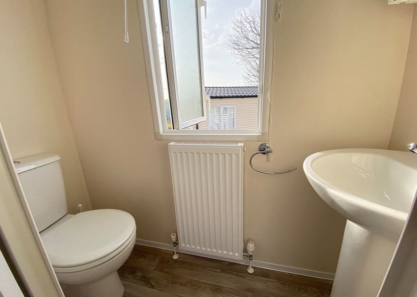 Sea View 2 Bed Hot Tub Holiday Caravan – Martinhoe - Lynmouth Holiday Retreat, Lynton