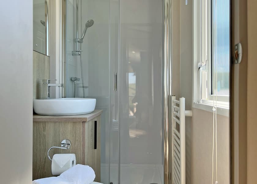 Sea View 2 Bed Hot Tub Holiday Caravan – Dunkery - Lynmouth Holiday Retreat, Lynton