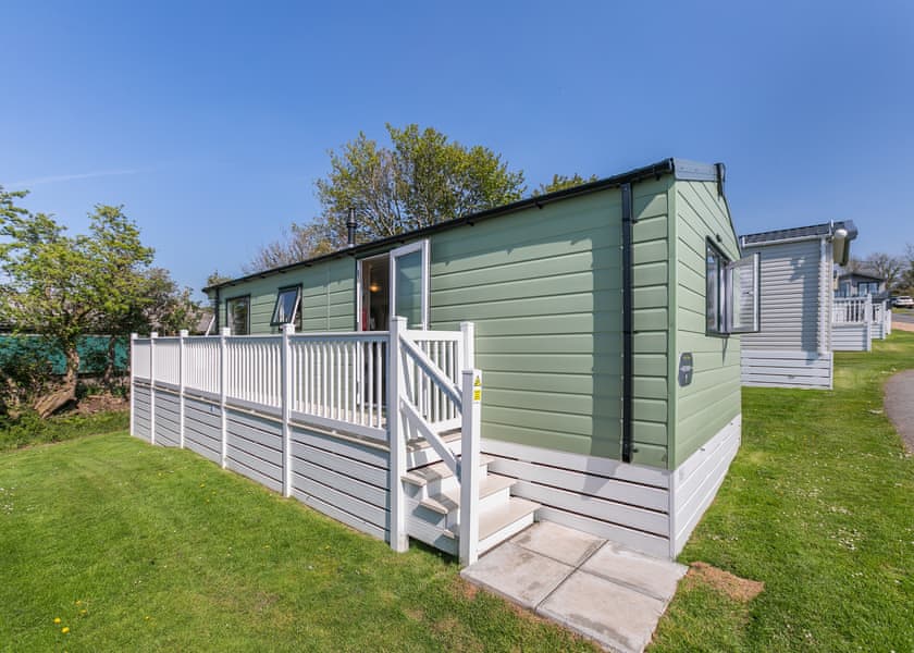Exmoor View 2 Bed Holiday Caravan – Wilsham - Lynmouth Holiday Retreat, Lynton