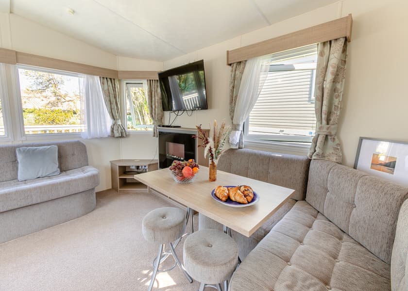 Exmoor View 2 Bed Holiday Caravan – Wilsham - Lynmouth Holiday Retreat, Lynton