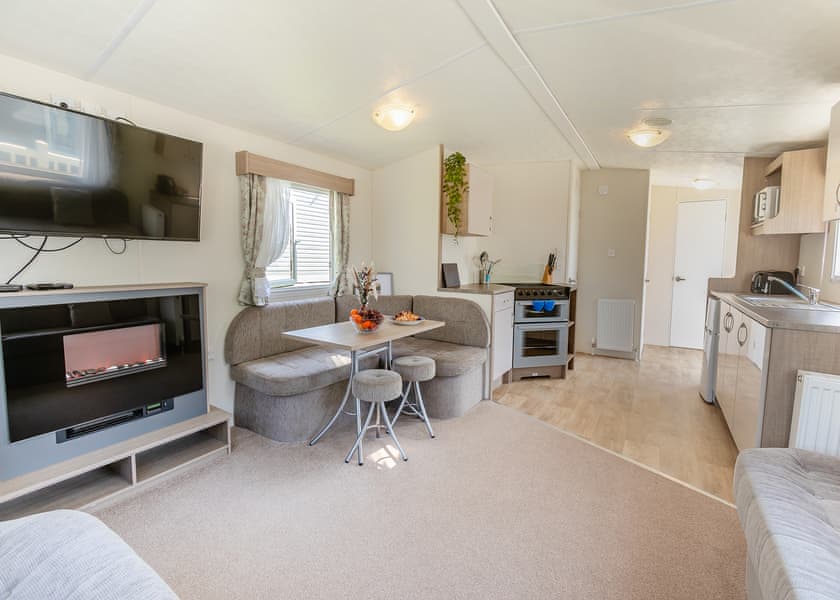 Exmoor View 2 Bed Holiday Caravan – Wilsham - Lynmouth Holiday Retreat, Lynton