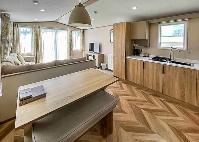 Exmoor View 3 Bed Holiday Caravan – East Lyn - Lynmouth Holiday Retreat, Lynton