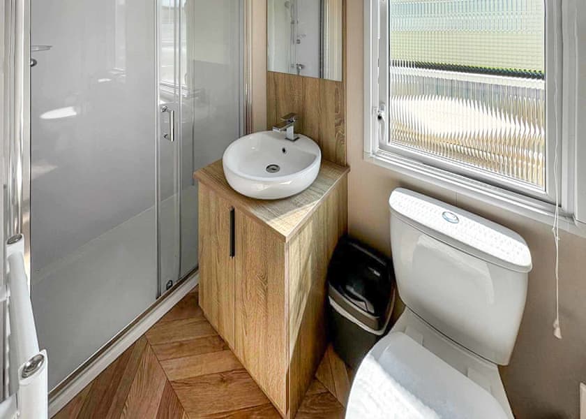 Exmoor View 3 Bed Holiday Caravan – East Lyn - Lynmouth Holiday Retreat, Lynton