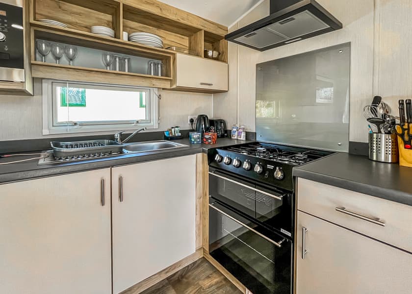 Sea View 2 Bed Holiday Caravan – Kentisbury - Lynmouth Holiday Retreat, Lynton