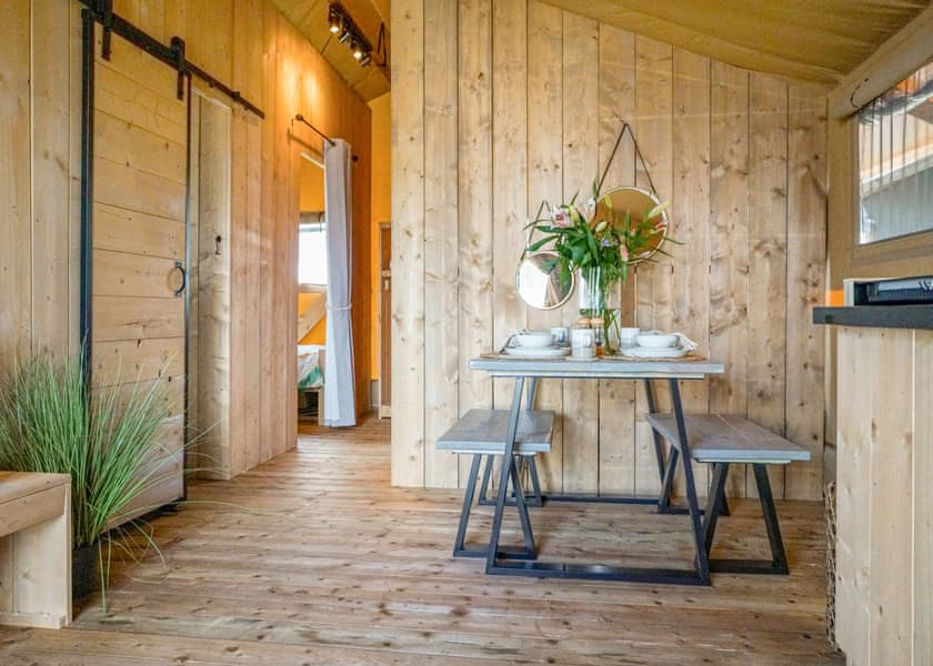 Sea View 2 Bed Hot Tub Safari TentKestrel - Lynmouth Holiday Retreat, Lynton