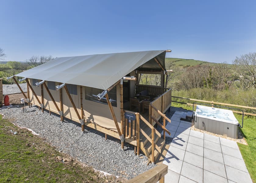Sea View 2 Bed Hot Tub Safari TentFoxglove - Lynmouth Holiday Retreat, Lynton