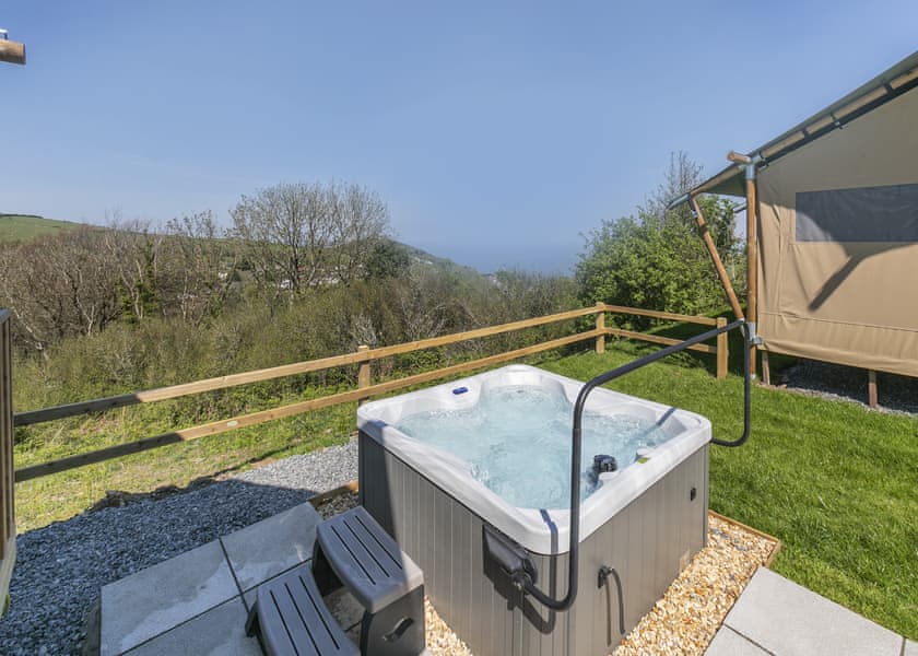 Sea View 2 Bed Hot Tub Safari TentFoxglove - Lynmouth Holiday Retreat, Lynton