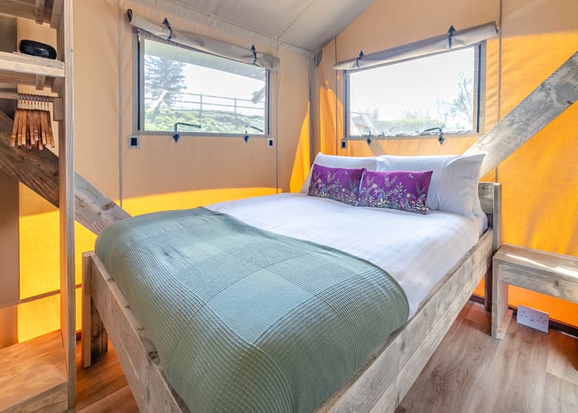 Sea View 2 Bed Hot Tub Safari TentFoxglove - Lynmouth Holiday Retreat, Lynton