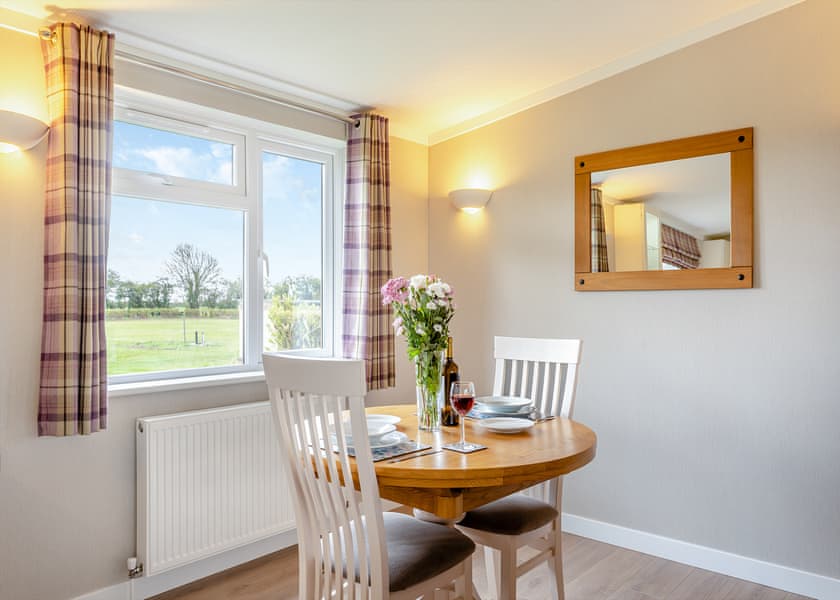 Willow Lodge - Lode Hall Lodges, Three Holes, Nr Downham Market