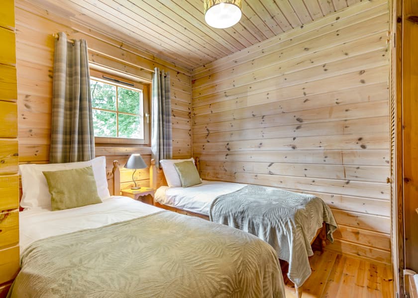 The Lilypad Lodge - Woodside Lodges Country Park, Ledbury