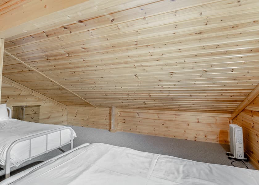 Springpools Retreat - Woodside Lodges Country Park, Ledbury