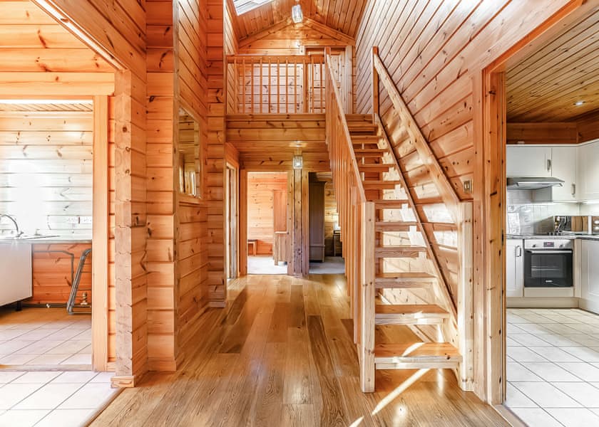 Springpools Retreat - Woodside Lodges Country Park, Ledbury