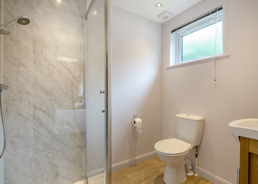 Kingfisher Lodge - Woodside Lodges Country Park, Ledbury