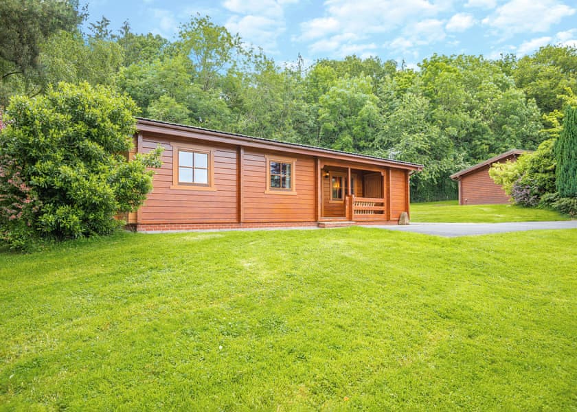 Tangle Wood Lodge VIP - Woodside Lodges Country Park, Ledbury