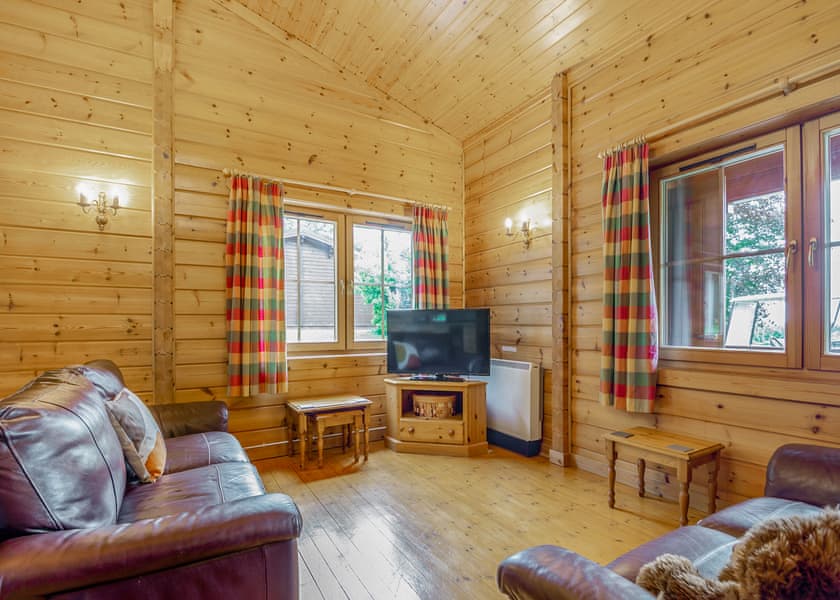 Tangle Wood Lodge VIP - Woodside Lodges Country Park, Ledbury