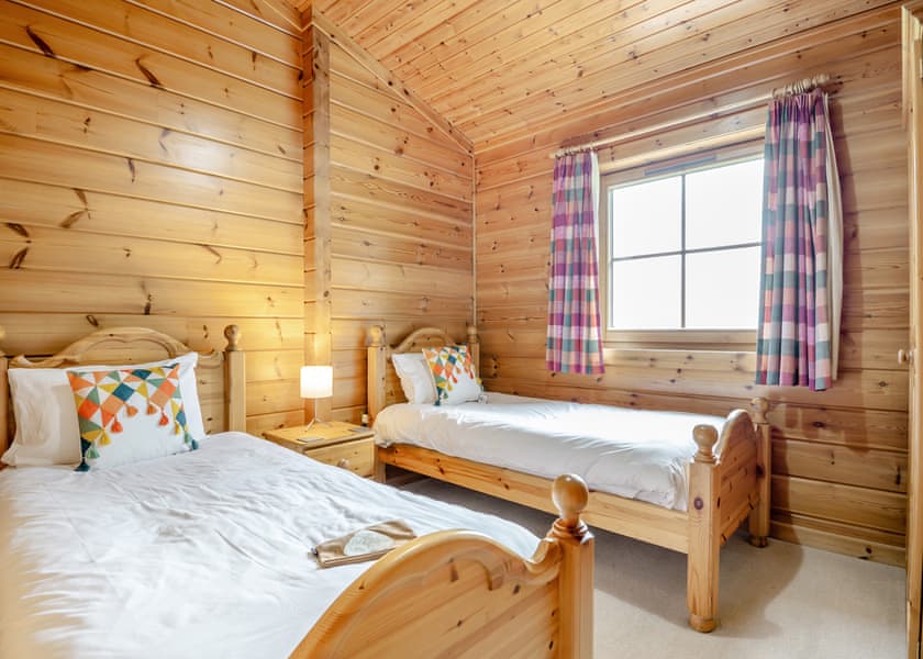 Tangle Wood Lodge VIP - Woodside Lodges Country Park, Ledbury