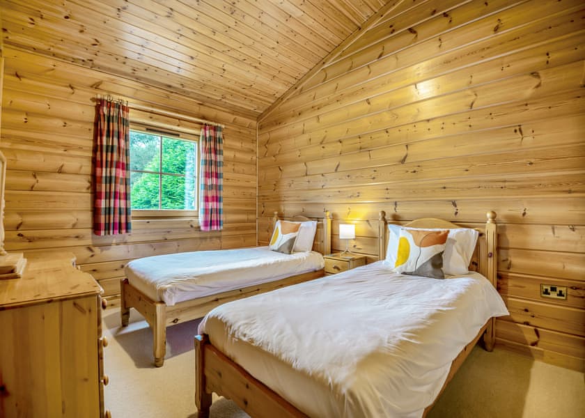 Tangle Wood Lodge VIP - Woodside Lodges Country Park, Ledbury