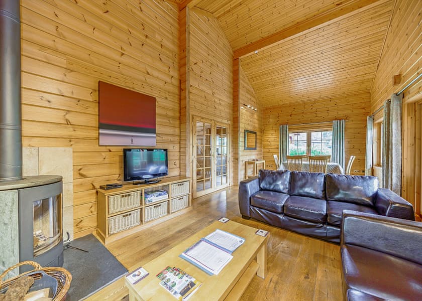 Springpools Lodge - Woodside Lodges Country Park, Ledbury