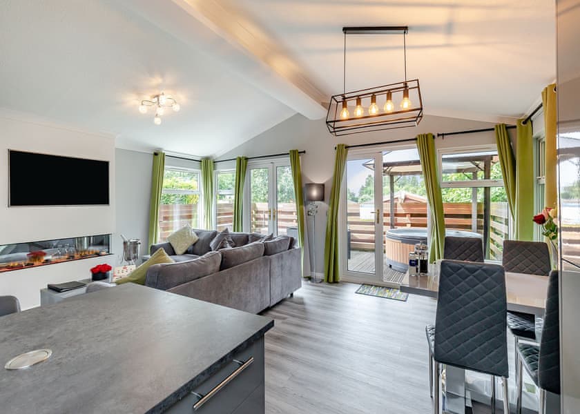 Chatsworth Superior - Longnor Wood Holiday Park, Longnor, Nr. Buxton