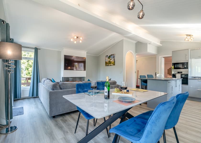 Chatsworth Superior Pet Friendly - Longnor Wood Holiday Park, Longnor, Nr. Buxton