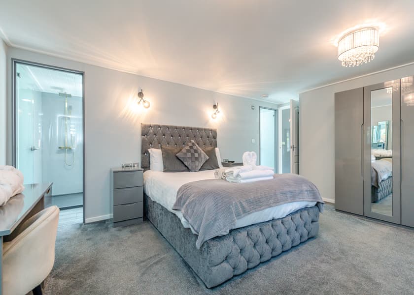 Chatsworth Superior Pet Friendly - Longnor Wood Holiday Park, Longnor, Nr. Buxton