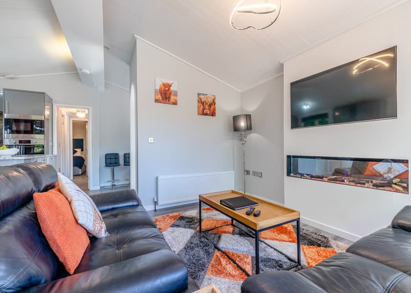 Bakewell Deluxe Lodge - Longnor Wood Holiday Park, Longnor, Nr. Buxton