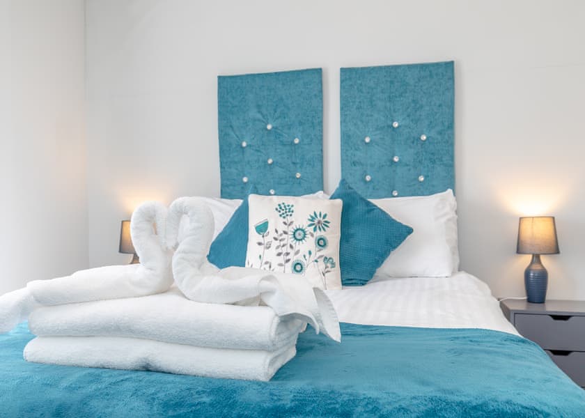 Bakewell Deluxe Lodge - Longnor Wood Holiday Park, Longnor, Nr. Buxton