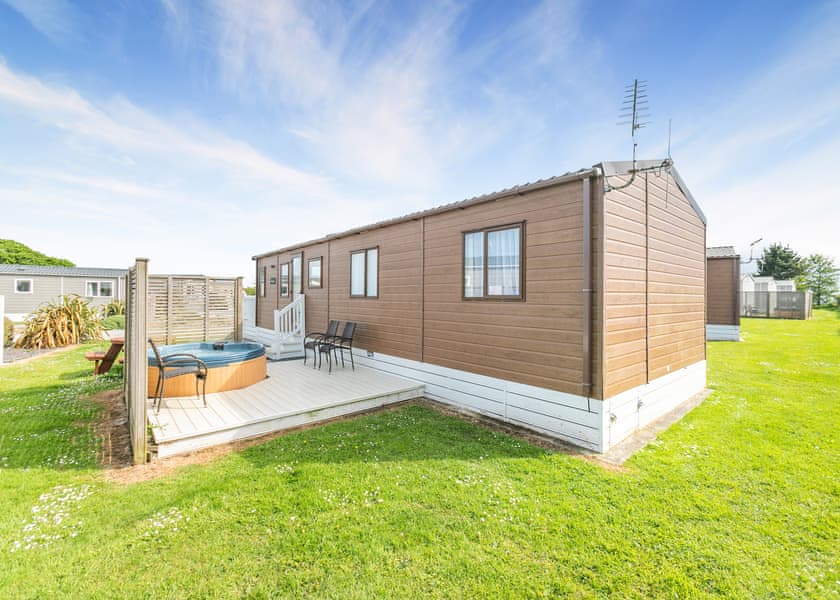 Coral Cove Deluxe - Looe Coastal Retreat, Looe