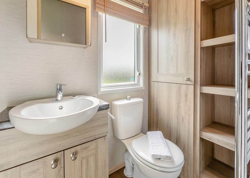 Coral Cove Deluxe - Looe Coastal Retreat, Looe