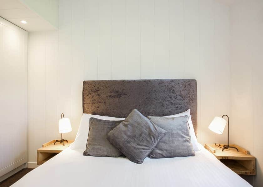 Signature Lodge 2 bed (Pet) - Loch Tay Highland Lodge Park, Killin