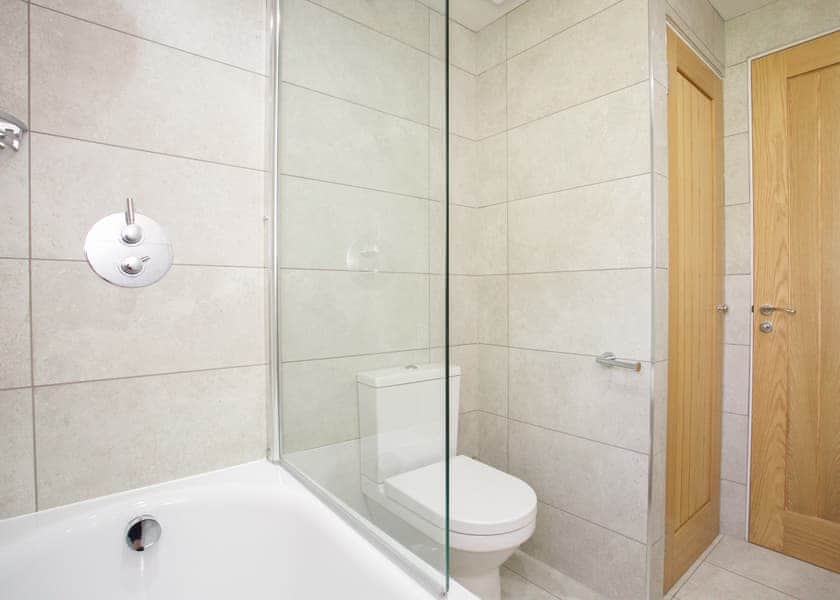 Signature Lodge 2 bed (Pet) - Loch Tay Highland Lodge Park, Killin