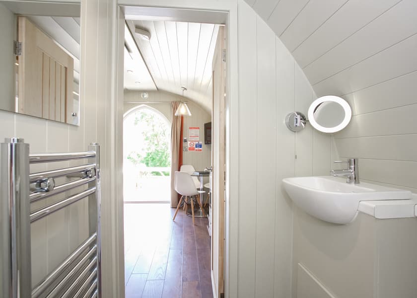 Superior Glamping Pod - Loch Tay Highland Lodge Park, Killin