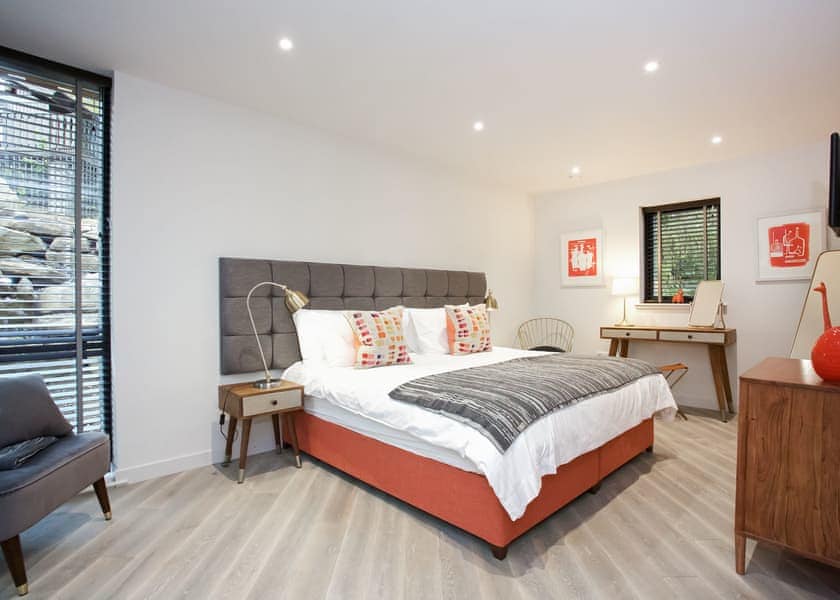 Mill House sleeps 8 Hot Tub -  Loch Tay Highland Lodge Park, Killin