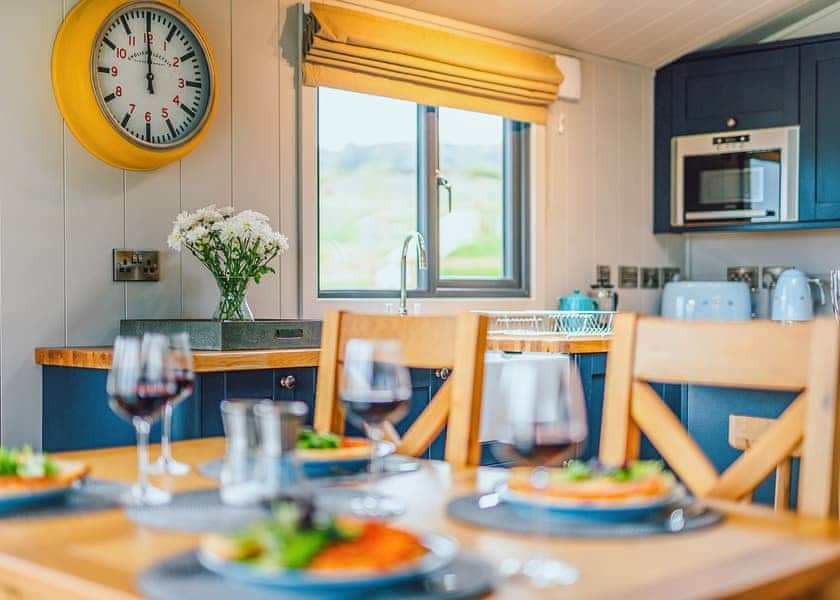 Wren’s Nest 2 - Love2Stay Mid Wales, Newtown