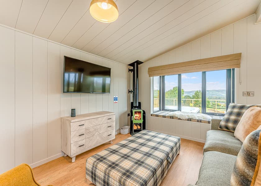 Wren’s Nest 3 - Love2Stay Mid Wales, Newtown