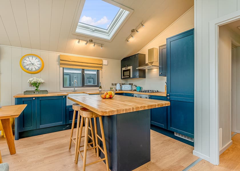 Wren’s Nest 3 - Love2Stay Mid Wales, Newtown