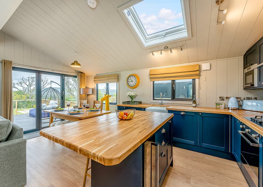 Wren’s Nest 3 - Love2Stay Mid Wales, Newtown