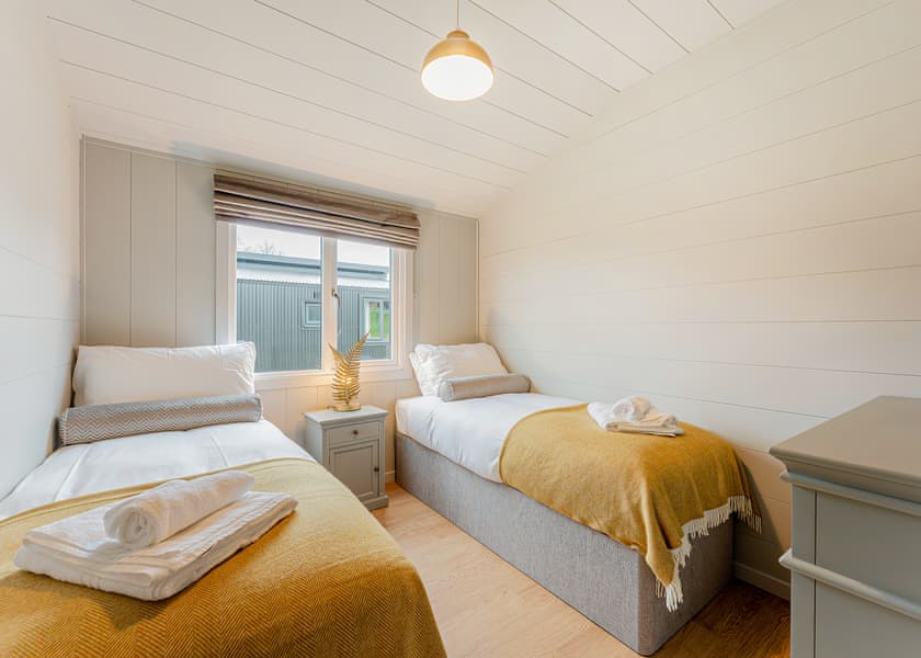 Wren’s Nest 3 - Love2Stay Mid Wales, Newtown