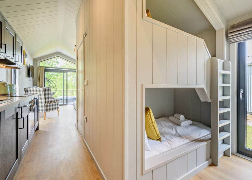 Black Barn Bunk - Love2Stay Mid Wales, Newtown