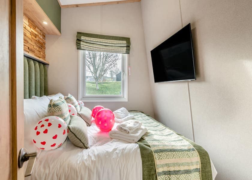 Getaway Lodge - Love2Stay Mid Wales, Newtown