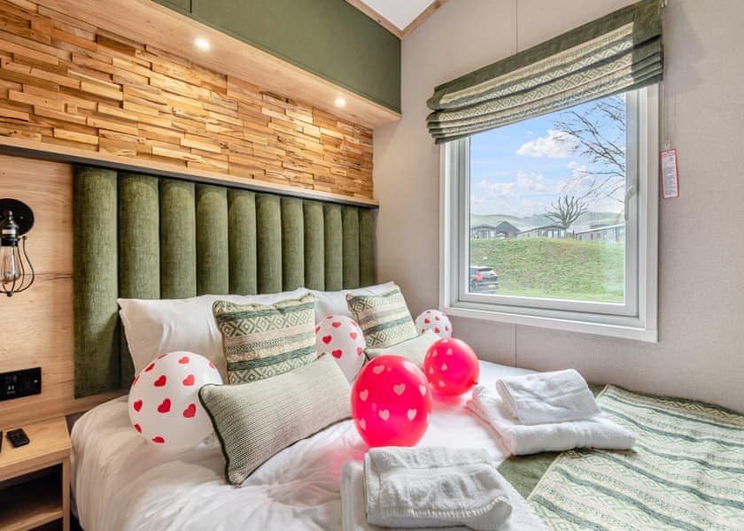 Getaway Lodge - Love2Stay Mid Wales, Newtown