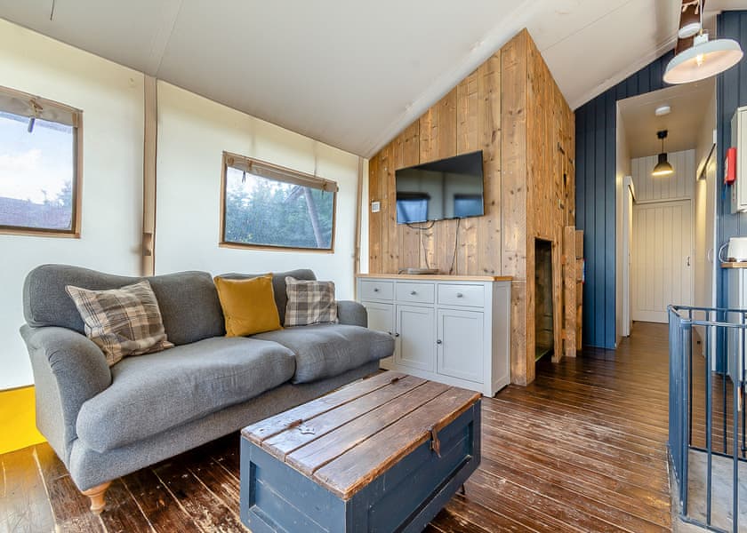 Safari Tent - Love2Stay Shrewsbury, Shrewsbury