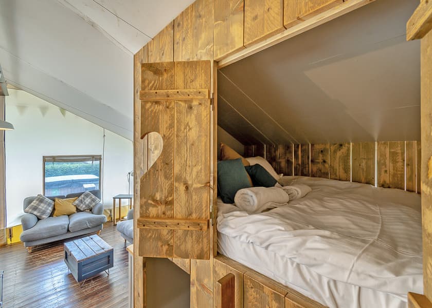 Safari Tent - Love2Stay Shrewsbury, Shrewsbury