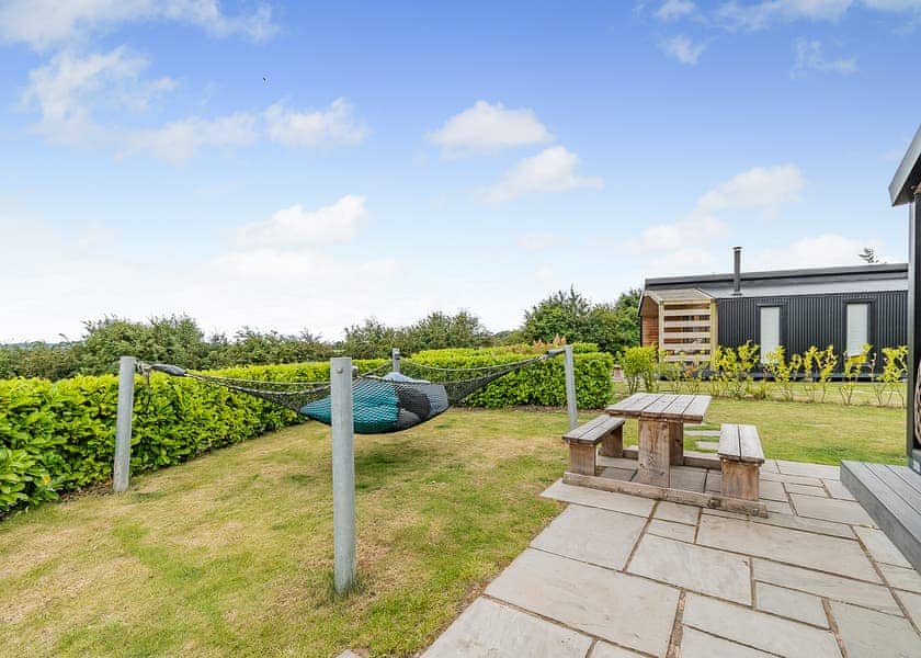 Wren’s Nest Lodge - Love2Stay Shrewsbury, Shrewsbury