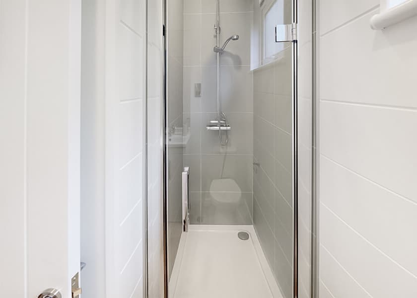 Platinum 2 Bedroom Pet Friendly Caravan - Manor Lakes at Hengar Manor, Bodmin