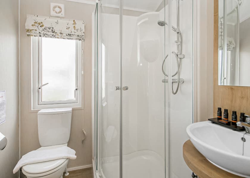 Platinum 3 Lodge - Marlie Holiday Park, New Romney