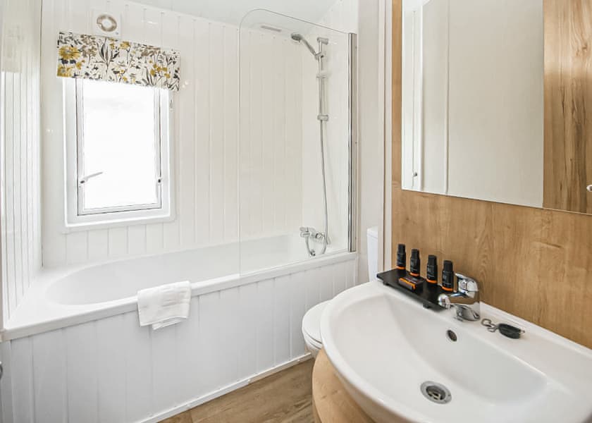 Platinum 3 Lodge - Marlie Holiday Park, New Romney